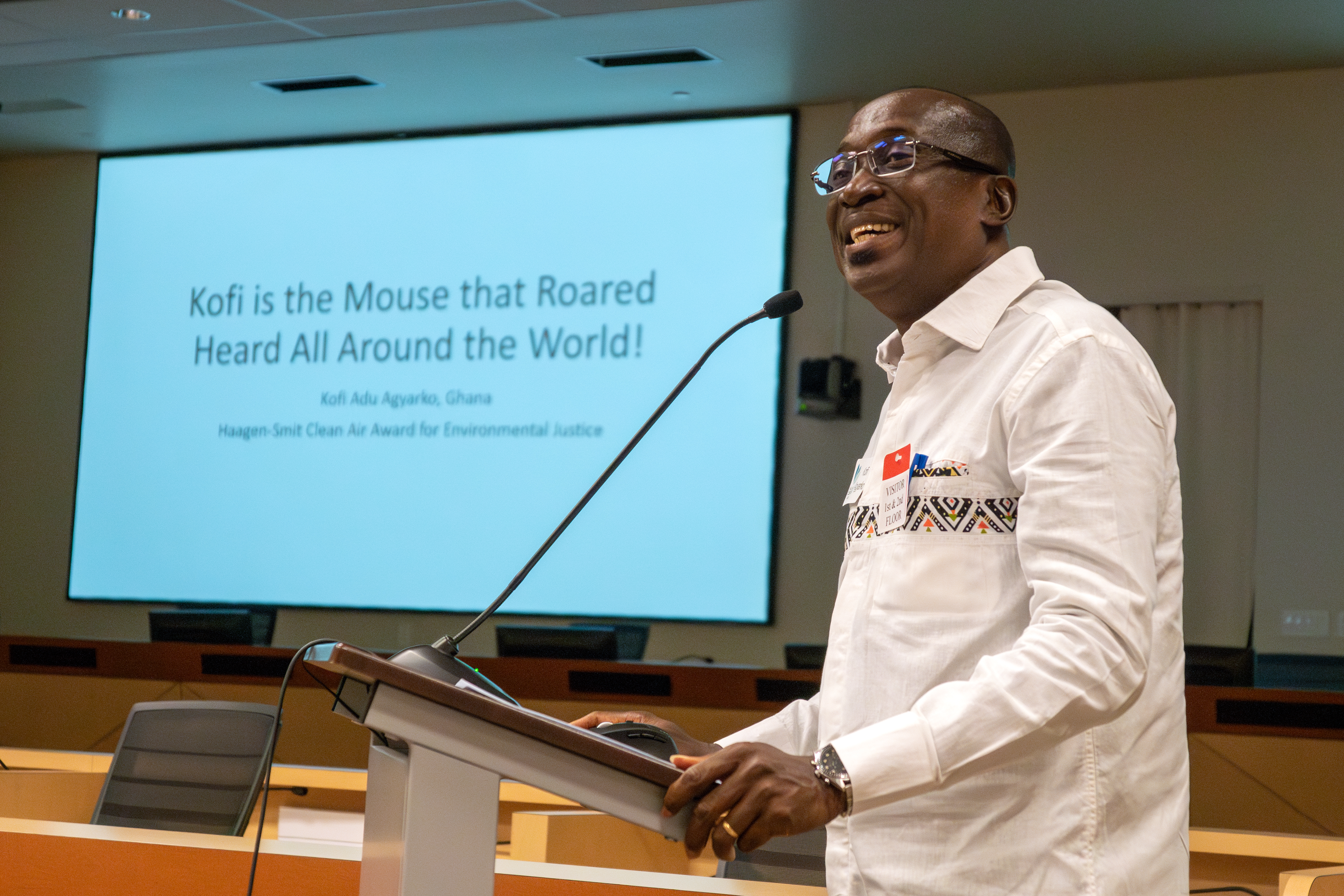 Awardee Kofi Agyarko presenting at the 2023 Haagen-Smit Clean Air Talks, October 23, 2024