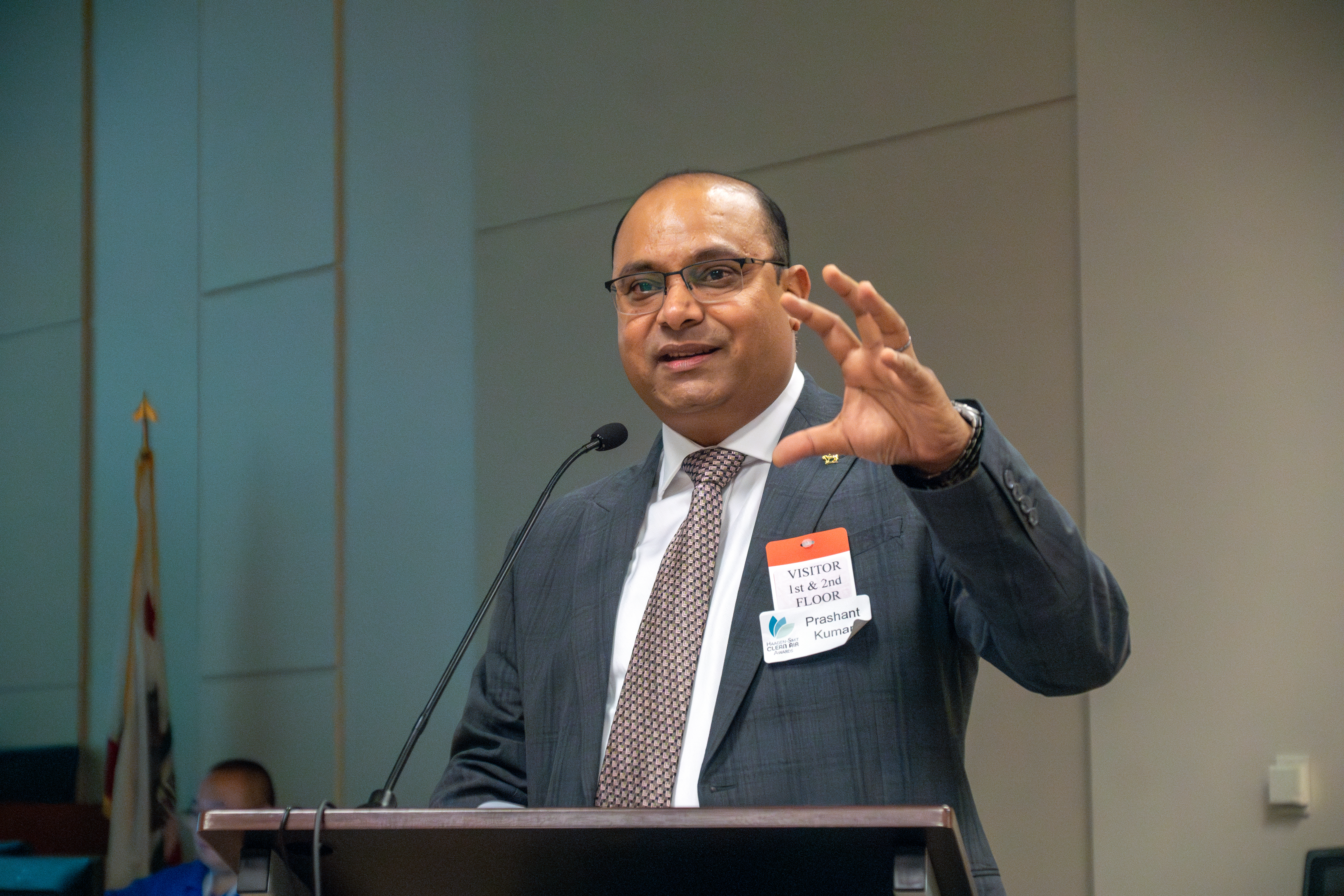 Awardee Prashant Kumar presenting at the 2023 Haagen-Smit Clean Air Talks, October 23, 2024
