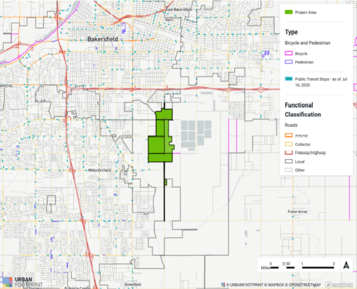 The Road, Street and Highway Map focuses on three census tracts in a 1.7 square mile neighborhood of southeast Bakersfield in Kern County. The project area boundary is marked by a thick, solid and closed line that is shaded. The project boundary is the south of State Route 58 and to the east of State Route 99. For more map details, contact movingca@arb.ca.gov.